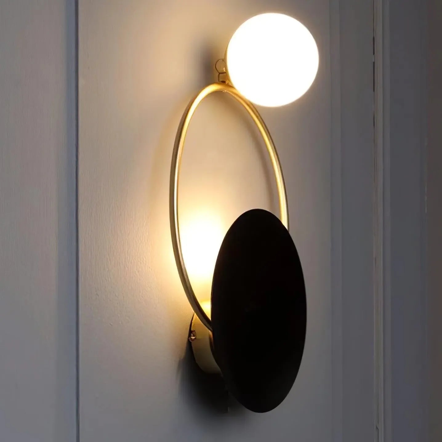 Round LED Wall Light Sconce – Minimalist Design for Bedroom and Living Room in Black or Gold – Soft Warm White Glow 11
