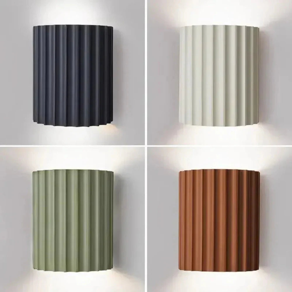 Modern Minimalist Wall Light with Colorful Accents – Elegant Aluminum Design 9